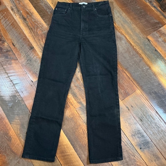 Reformation Cynthia High Rise Straight Jeans Wash Black Size 29 - Picture 3 of 12